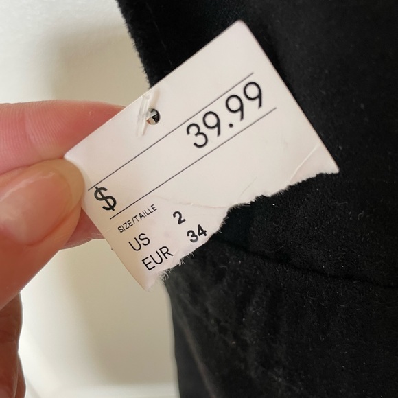 Dress NWT - Picture 2 of 3